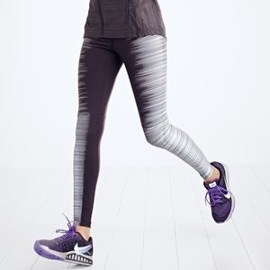 NIKE REFLECTIVE RUNNING TIGHTS
